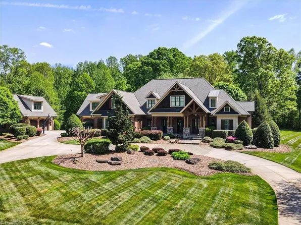 5787 Meadow Pond Ct, Summerfield, NC 27358