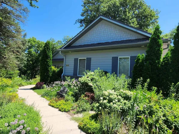 2319 S 105th Ave, Omaha, NE 68124