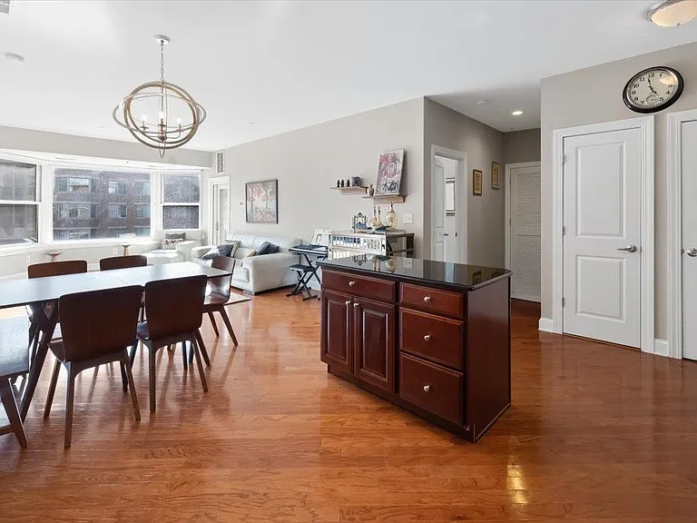 20 Avenue At Port Imperial #429 — Photo 7