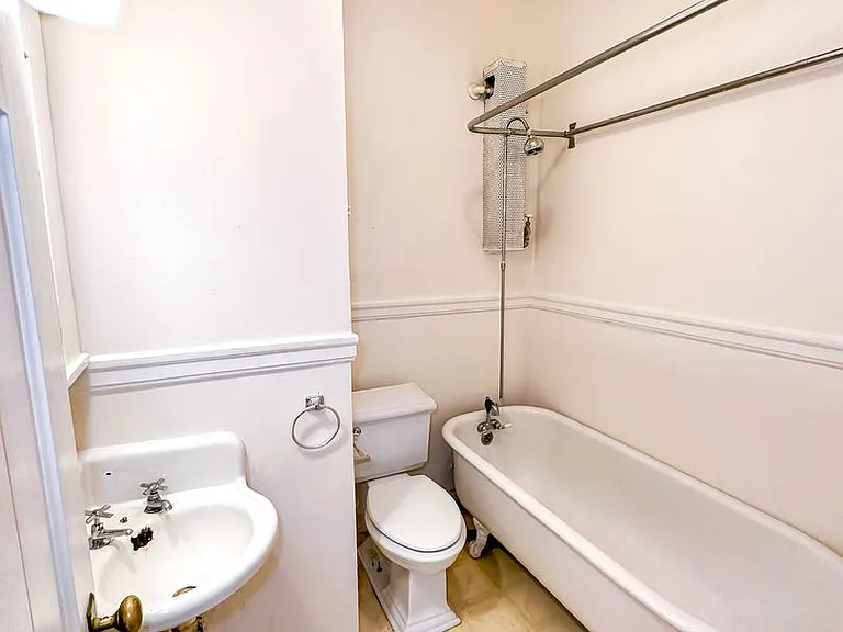 Littlefield Apartments — Photo 10