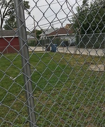 4th image of 9512 S Knox Ave
