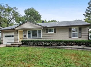 13409 6th St, Grandview, MO 64030