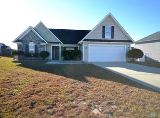 5025 Windflower Dr, Fayetteville, NC 28314