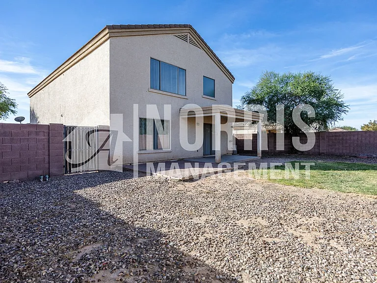 1632 E Cardinal Dr — Photo 43