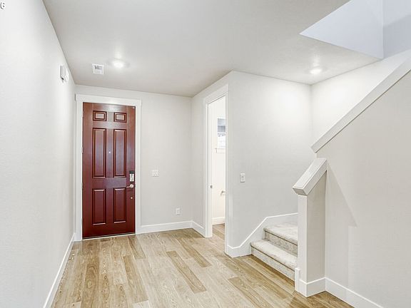 5th image of 7876 NW Eleanor Ave