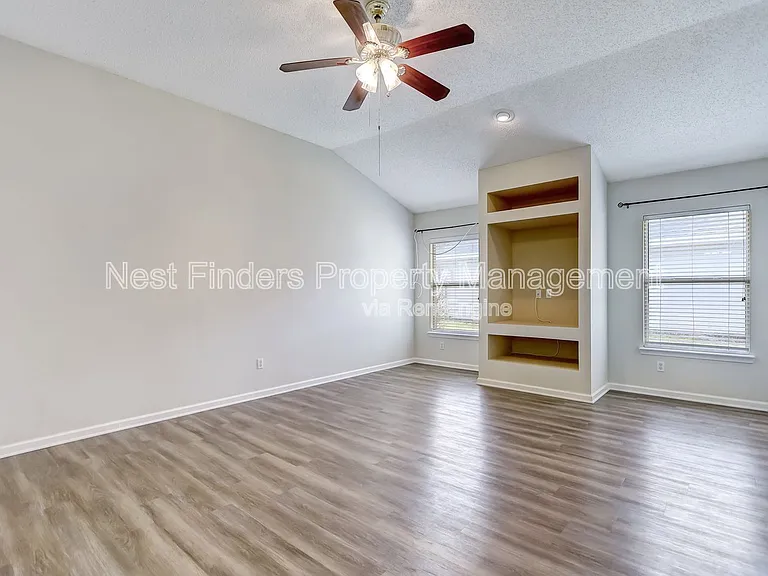 749 Grand Parke Dr — Photo 20