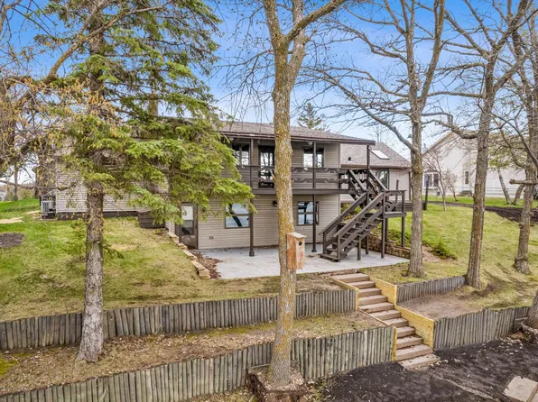 2272 Long Lake Rd, Detroit Lakes, MN 56501