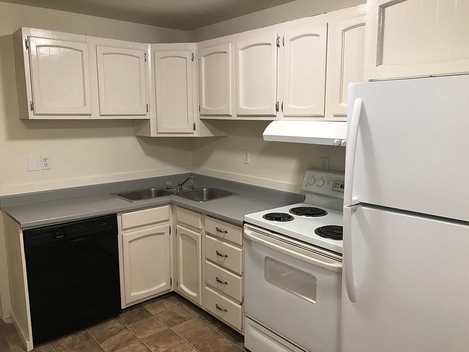 1st image of 12483 Silverdale Way NW