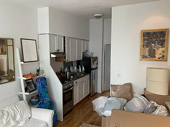 Rented by Flatiron Real Estate Advisors LLC