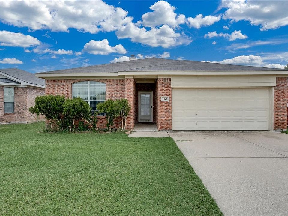 1st image of 1025 McKavett Dr