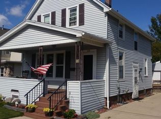 328 Monroe St, Sheboygan Falls, WI 53085