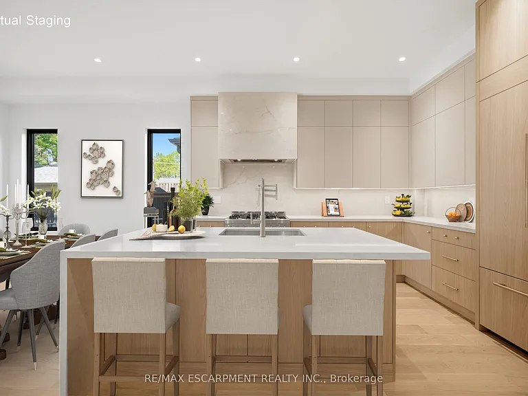 40B Maple Ave N — Photo 4