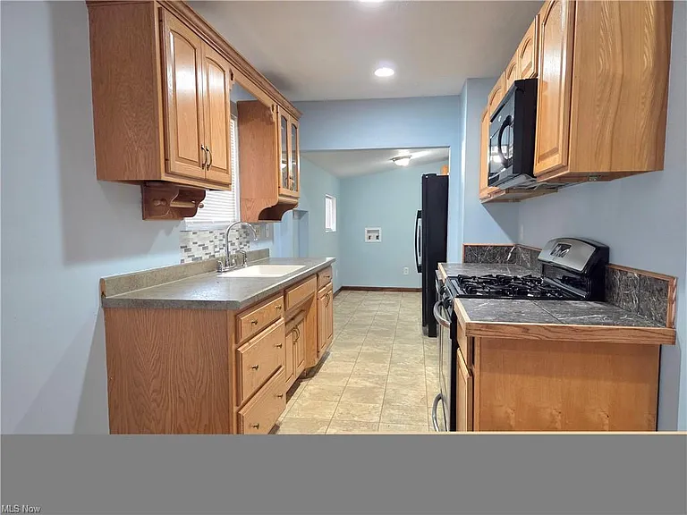 2956 Hayne Rd — Photo 10