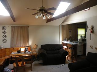 950 Fabers Rd, Reading, PA 19606