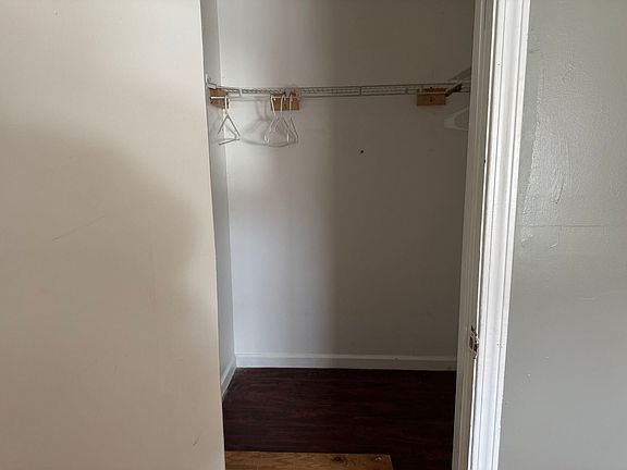 4th image of 14231 Irene St