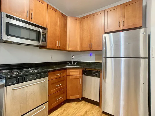 Rented by Bohemia Realty Group | media 44