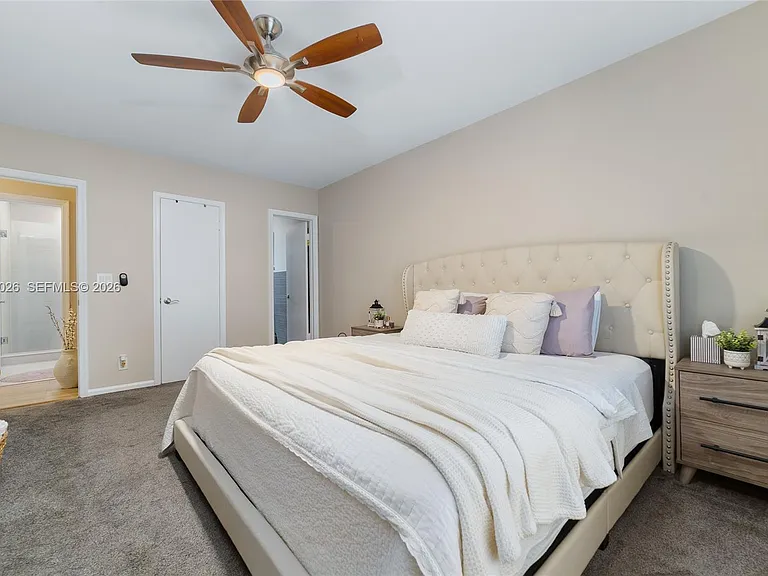 2201 NE 66th St #1323 — Photo 31