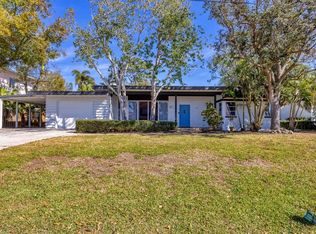 1509 Flower Dr, Sarasota, FL 34239