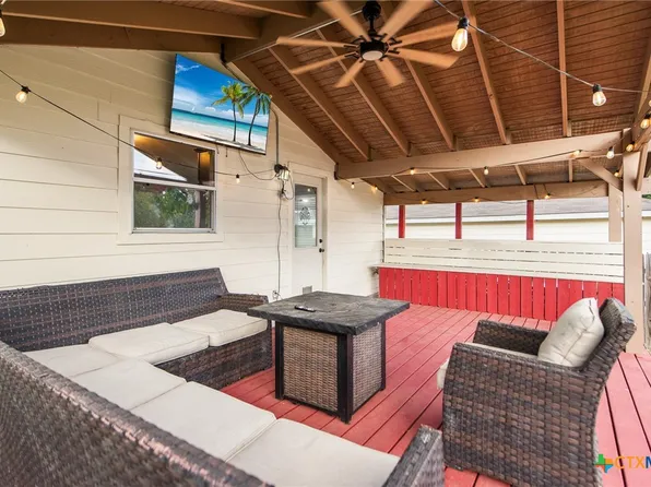 5742 Butch Cyn, San Antonio, TX 78252