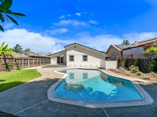 1812 Sansone Drive, Santa Rosa, CA 95403
