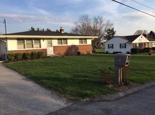 421 Monterey Dr, Westminster, MD 21157