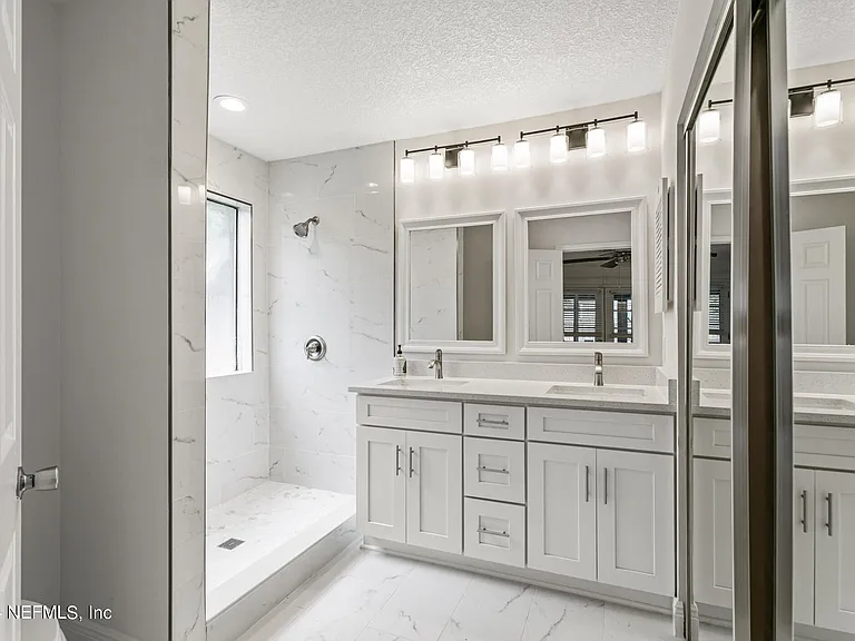 8621 Goodbys Trace Dr — Photo 26