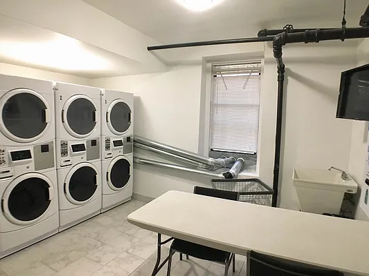 Rented by Bruma Realty LLC | media 5