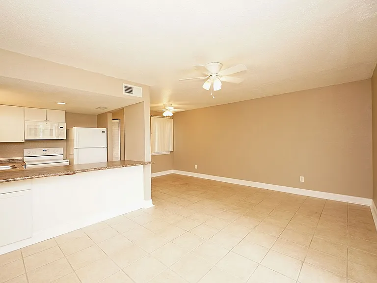 308 Miracle Strip Pkwy SW #21A — Photo 9