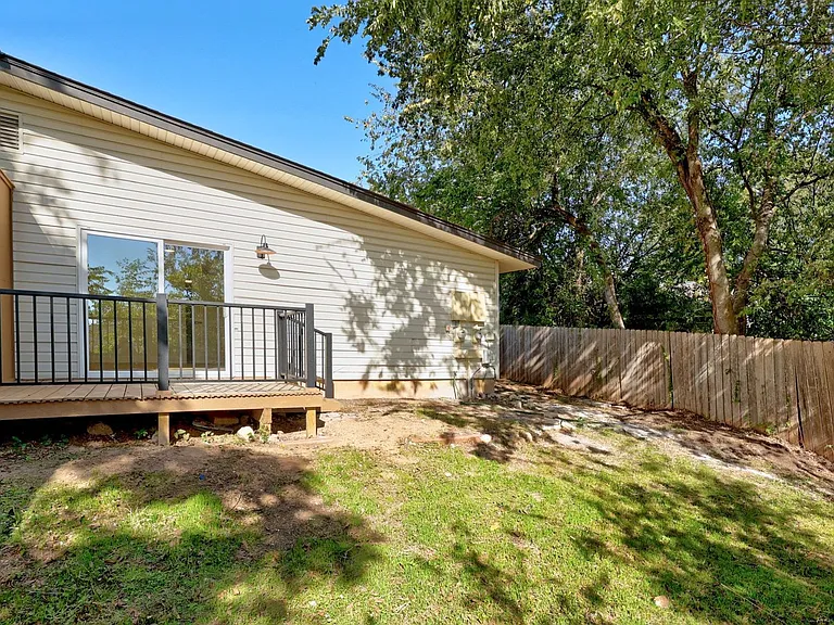 1905 Cedar Ridge Dr #A — Photo 25
