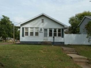 1200 Summer St, Pekin, IL
