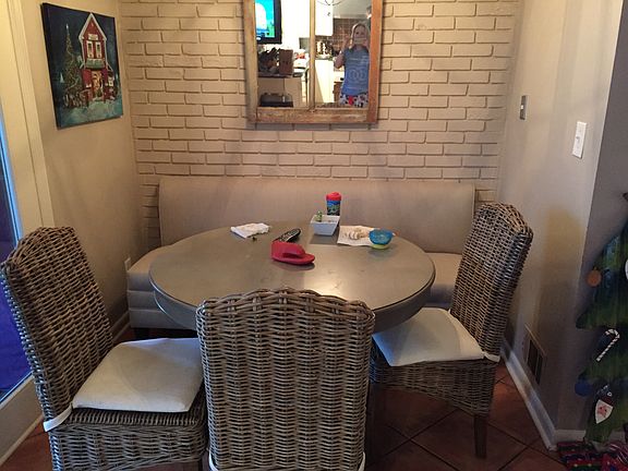 Breakfast nook