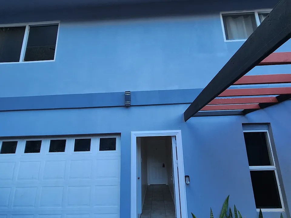 306 Ekoa Pl