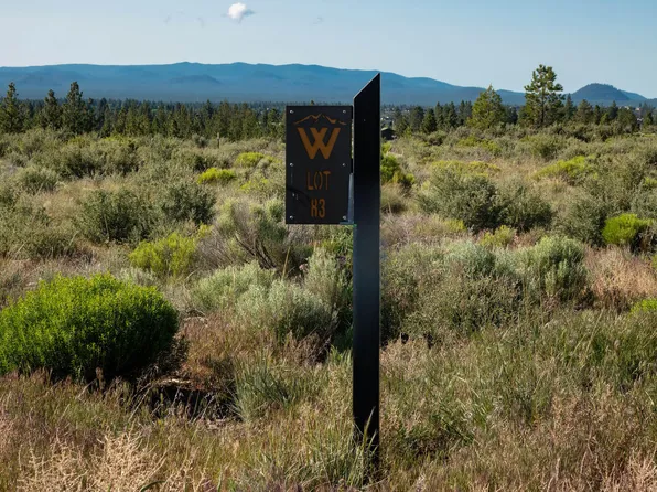 19051 NW Horizon Dr #83, Bend, OR 97703