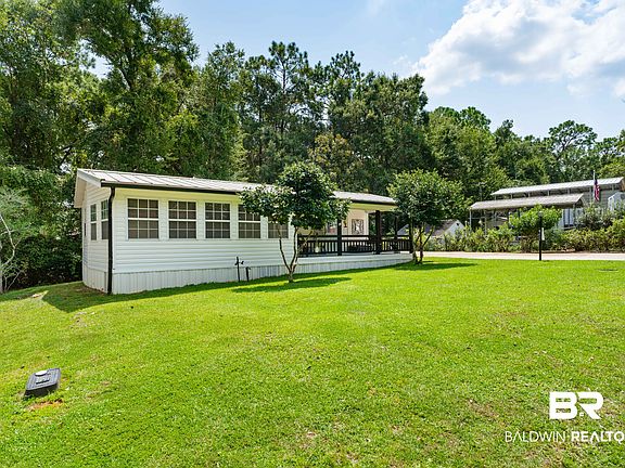 3rd image of 569 Escambia Loop