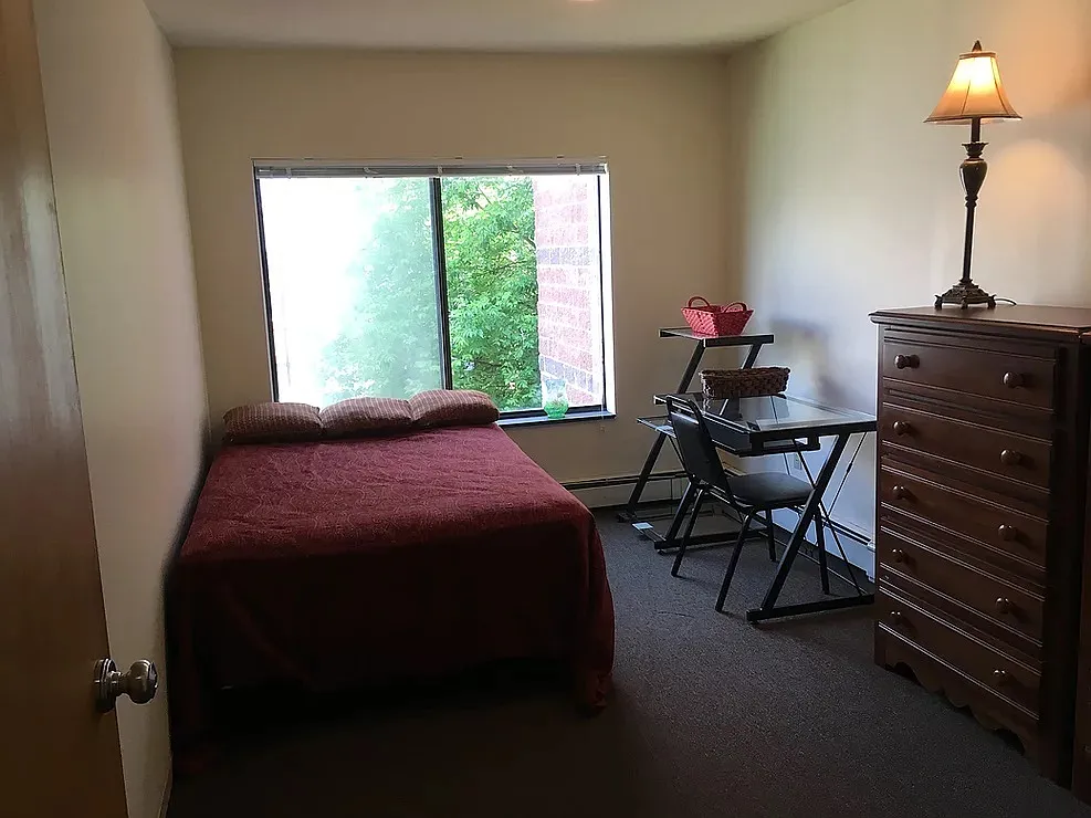 401 Eddy Street — Photo 4