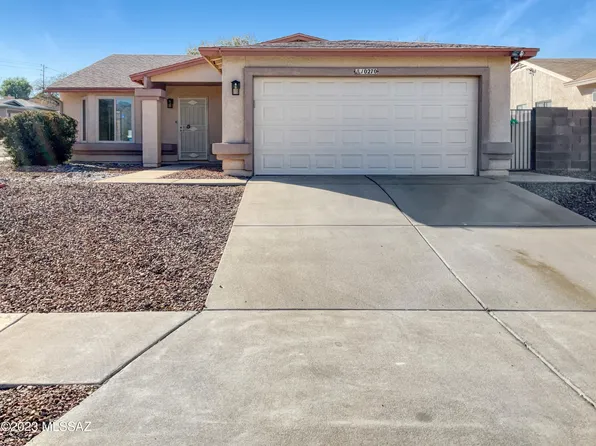 10270 E Calle Magdalena, Tucson, AZ 85748