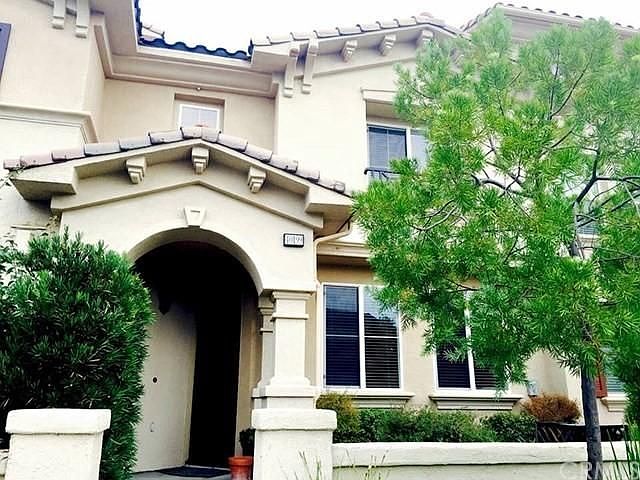 1st image of 40199 Rosewell Ct
