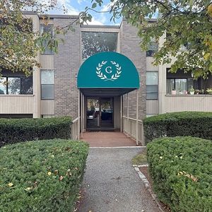 42 Shrewsbury Green Dr Unit F, Shrewsbury, MA, 01545