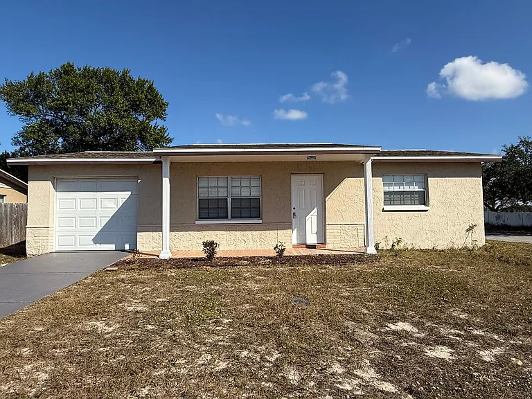 8649 Paxton Dr — Photo 11