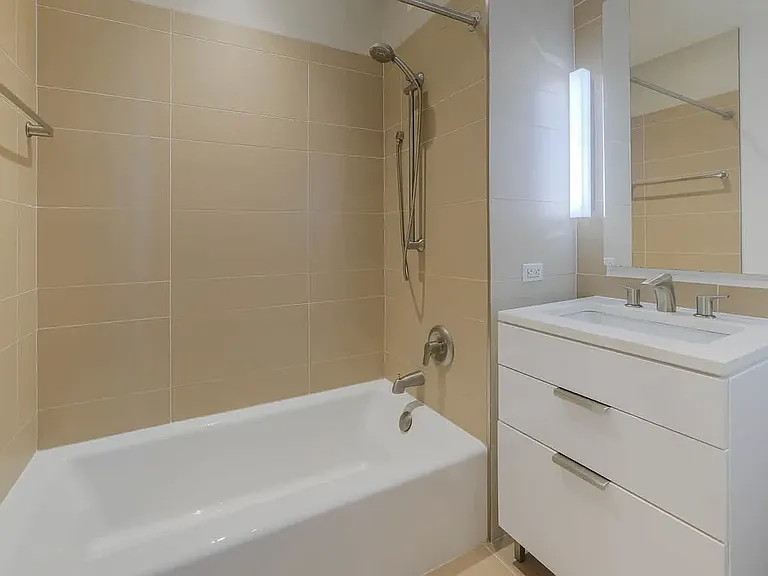 50 E 28th St #2D — Photo 44