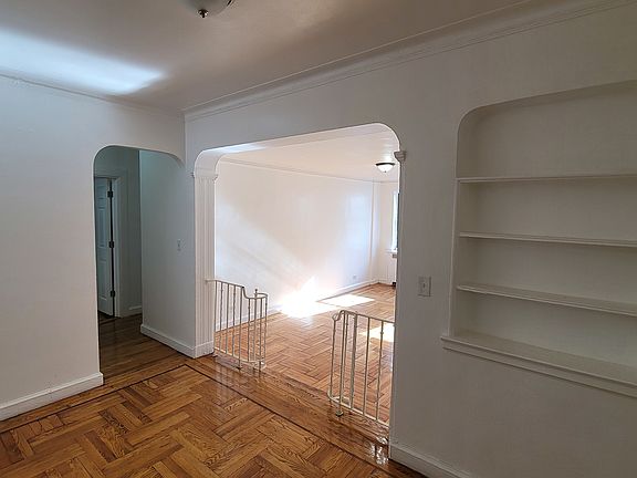 3rd image of 85 McClellan St APT 3H