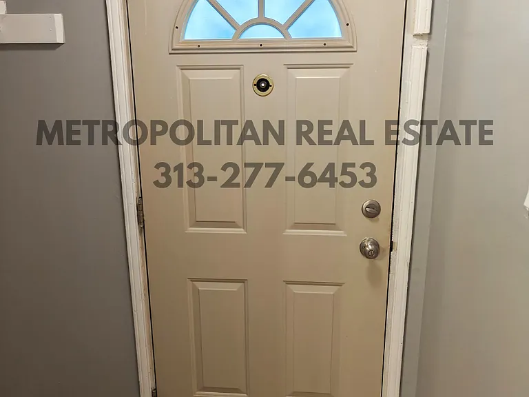 26680 Penn St — Photo 4