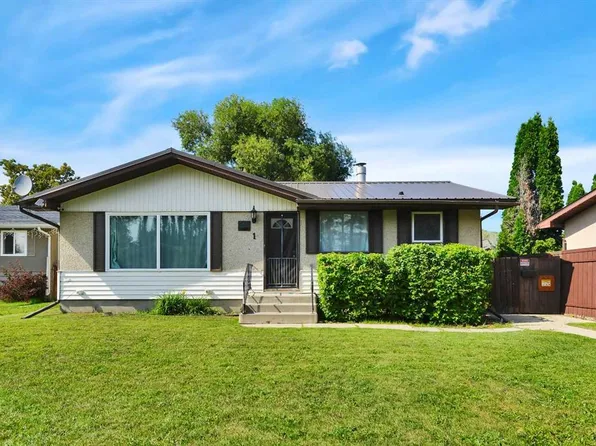 1 SE Forest Close, Red Deer, AB T4N 4Z7