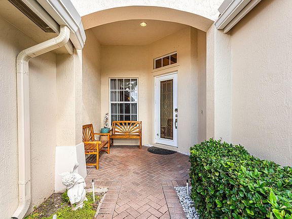 4th image of 6529 Jog Estates Lane