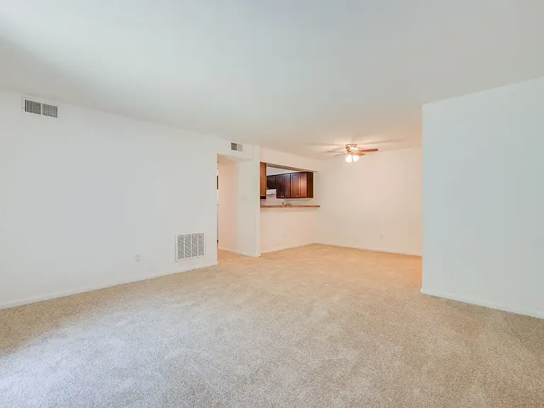 204 Rosegate Pl #STG — Photo 12