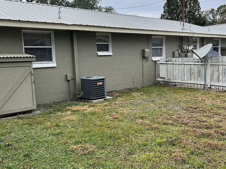 4412 Plum St — Photo 4