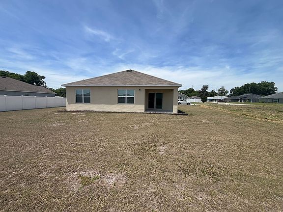 5th image of 3213 NE 42nd Rd