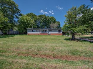145 McIntyre Rd, Cherryville, NC 28021