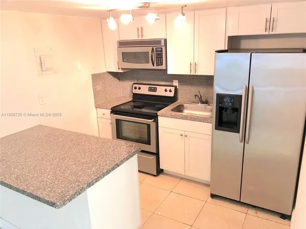 4301 NW South Tamiami Canal Dr #3209, Miami, FL 33126