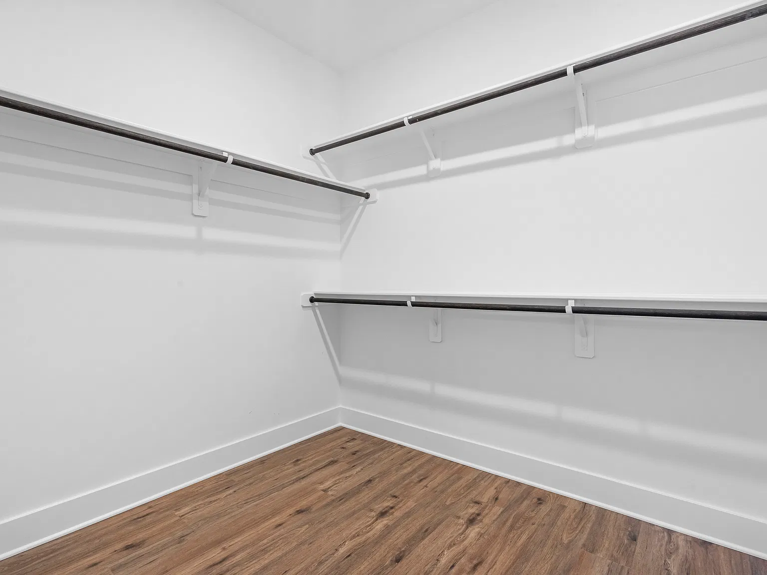 4 bed, 2.5 bath, 2468 sqft, $2,625 — Photo 4